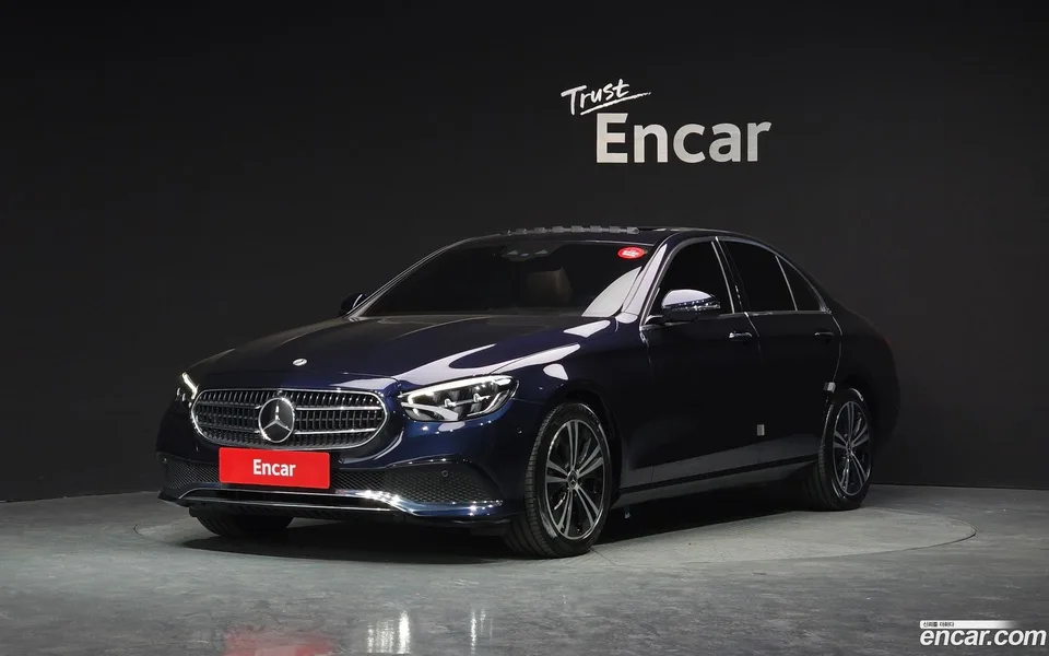 Mercedes-Benz E-Class E250 2022 — фото 1, купить с доставкой в Москву