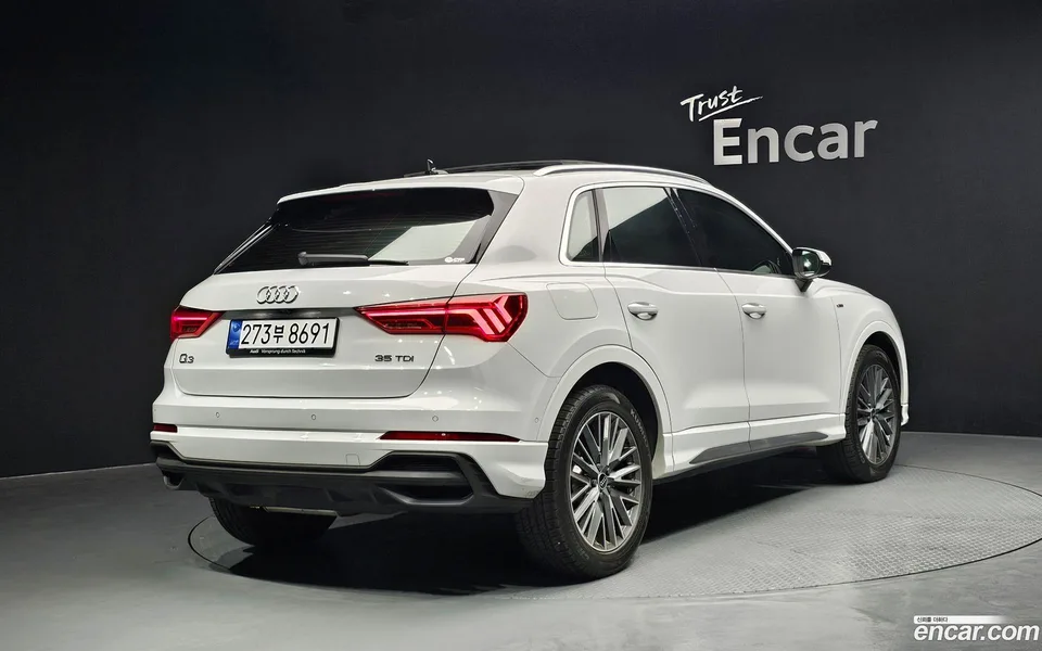 Audi Q3 35 TDI 2023 — миниатюра 2