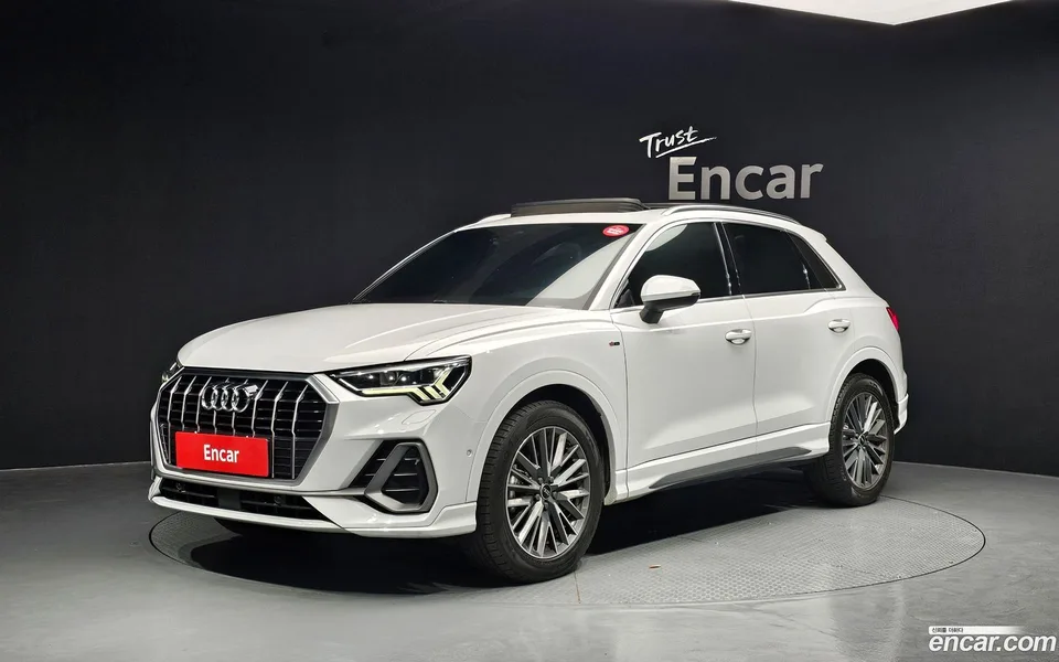 Audi Q3 35 TDI 2023 — фото 1, купить с доставкой в Москву