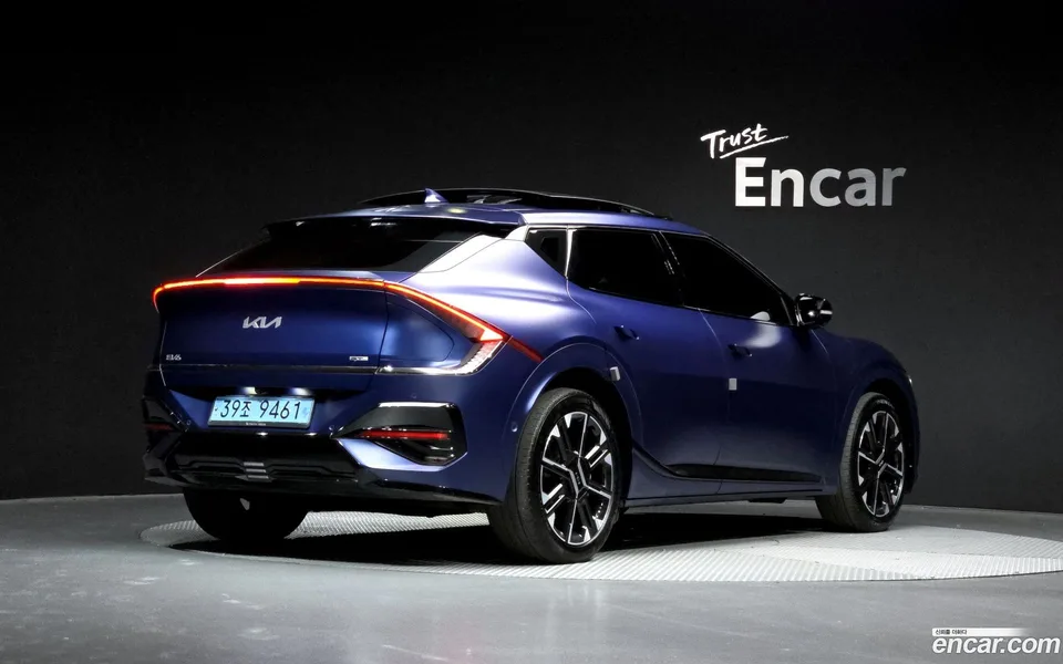 Kia EV6 2WD 2024 — миниатюра 2