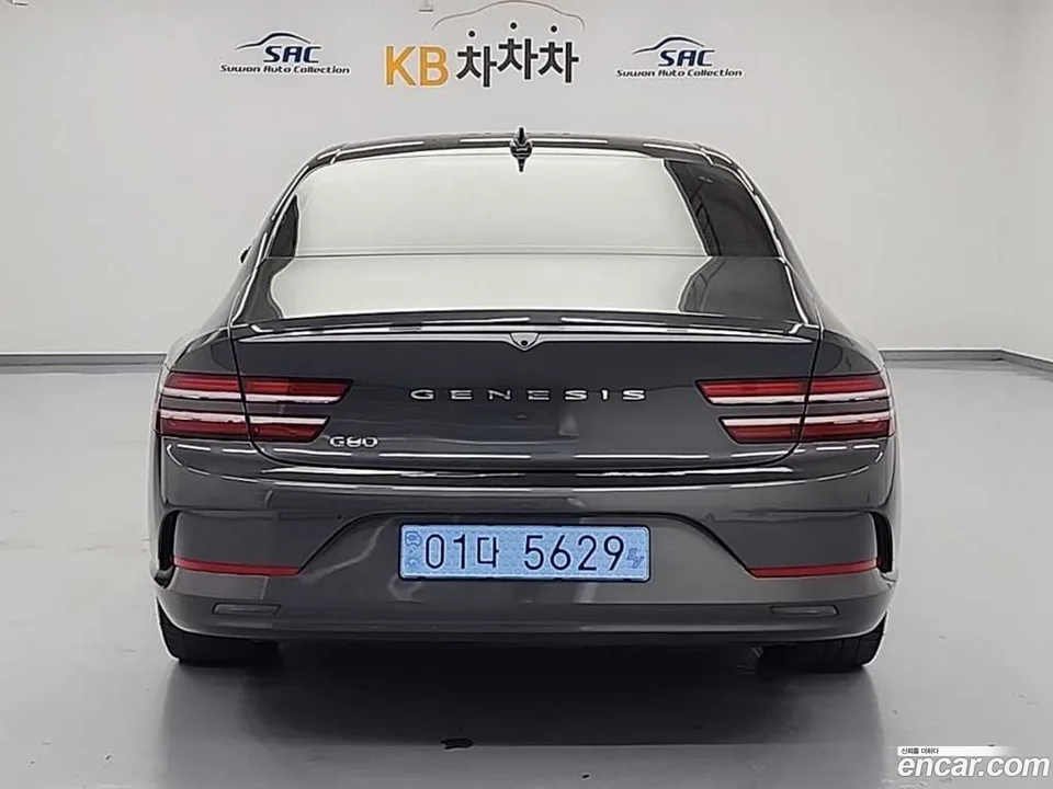 Genesis Electrified G80 e-AWD 2023 — миниатюра 3