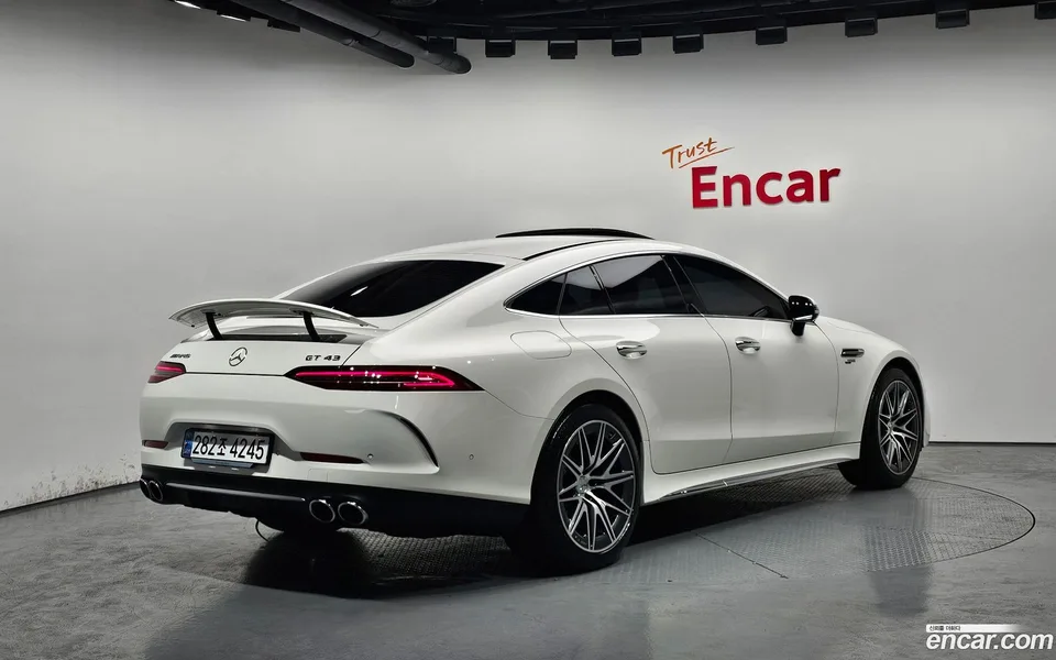Mercedes-Benz AMG GT 4 43 4MATIC+ 2024 — миниатюра 2