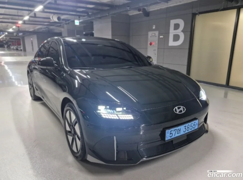 Hyundai Ioniq 6 AWD 2023 — миниатюра 2