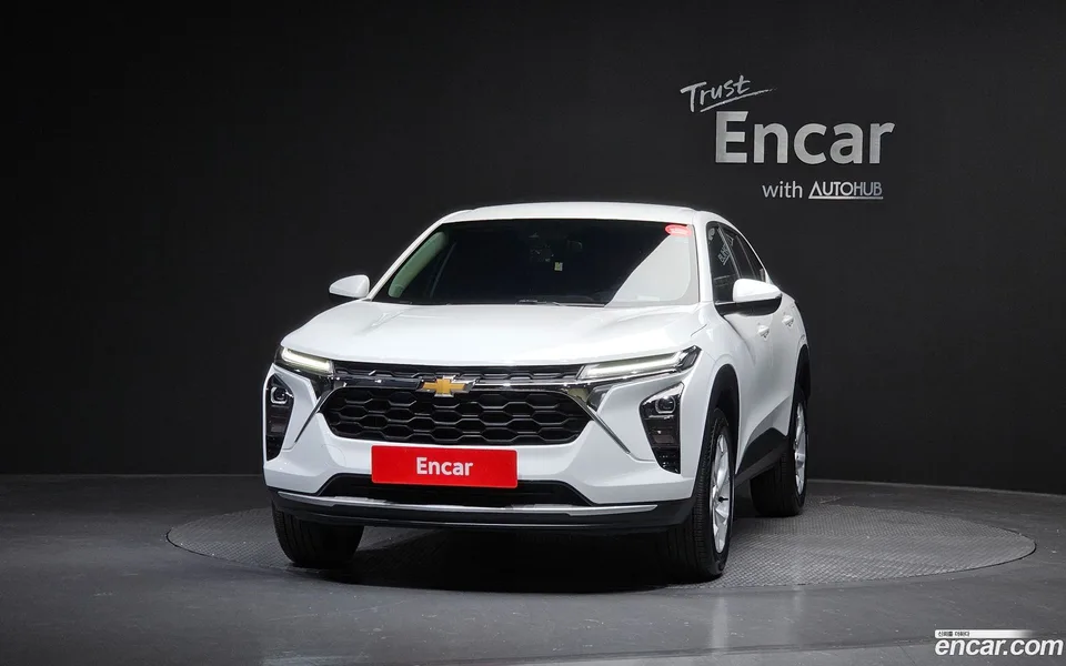 Chevrolet Trax Crossover 1.2 LT 2023 — миниатюра 3