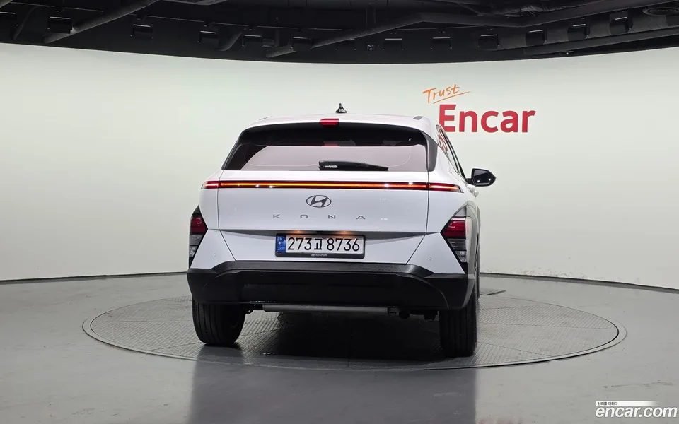 Hyundai Kona 1.6 2WD 2023 — миниатюра 4