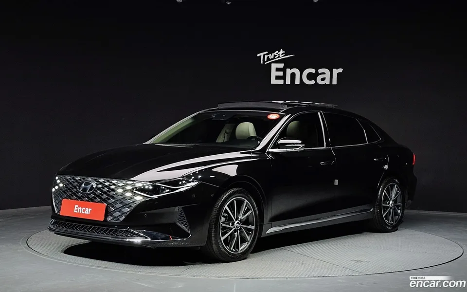 Hyundai Grandeur IG 2.5 2022 — фото 1, купить с доставкой в Москву