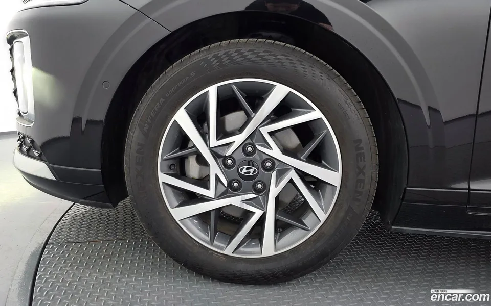 Hyundai Grandeur 2.5 2WD 2023 — миниатюра 5