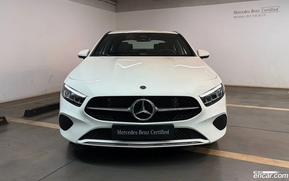 Mercedes-Benz A-Class A220 2026 — миниатюра 3
