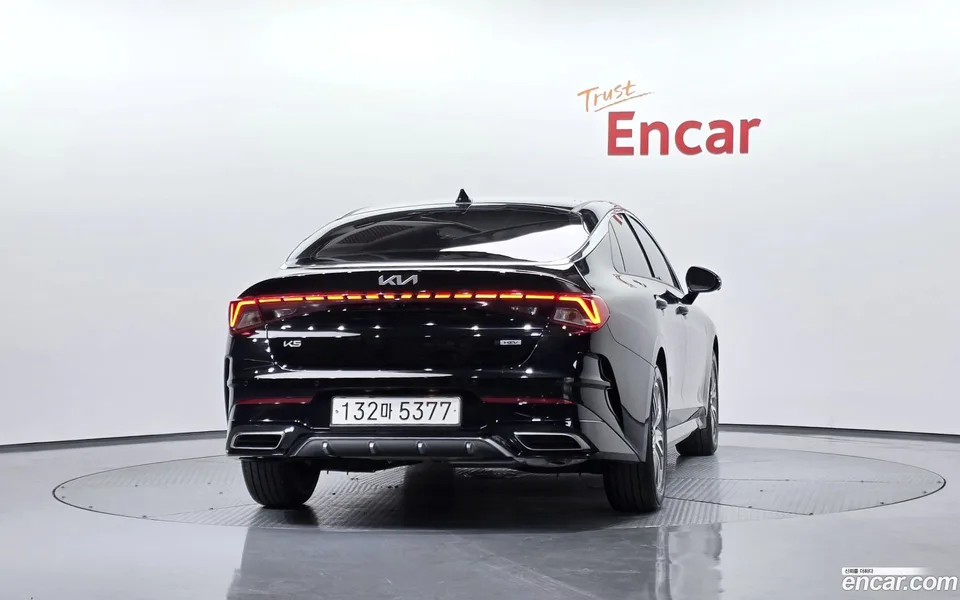 Kia K5 Hybrid 2023 — миниатюра 4