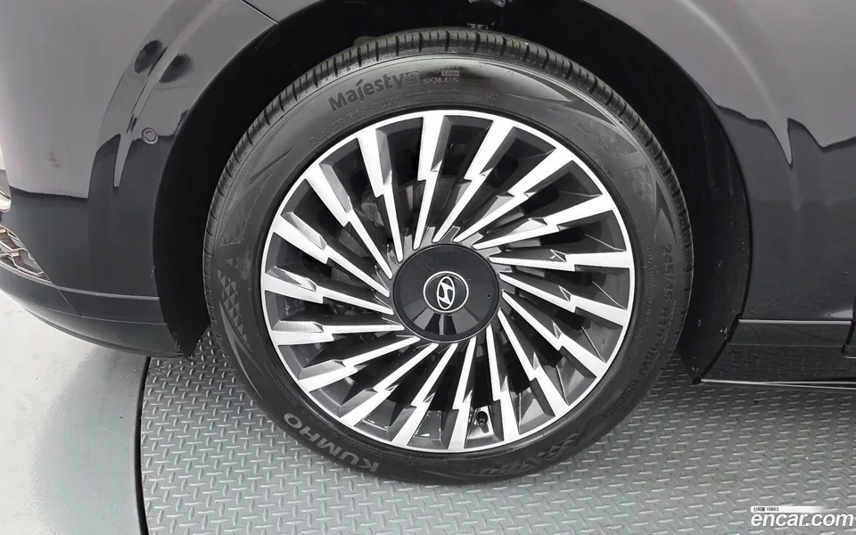 Hyundai Grandeur Hybrid 2024 — миниатюра 5