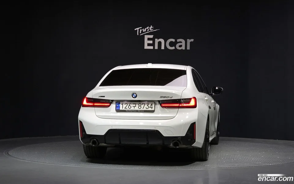 BMW 3 Series 320d xDrive M 2022 — миниатюра 4