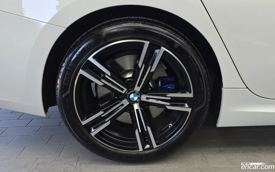 BMW 3 Series 320d xDrive M 2022 — миниатюра 5