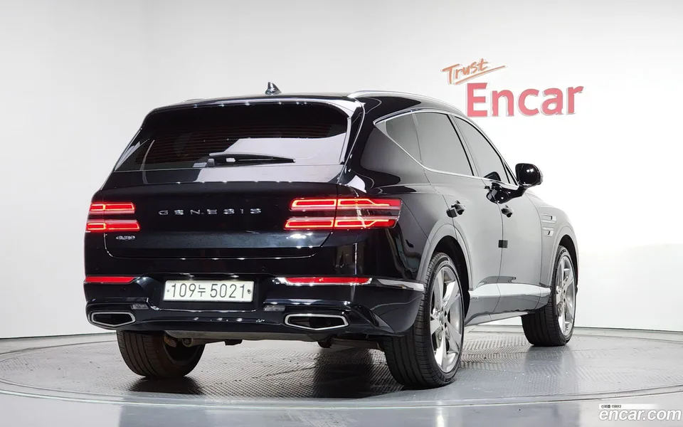 Genesis GV80 2.5T AWD 2023 — миниатюра 2