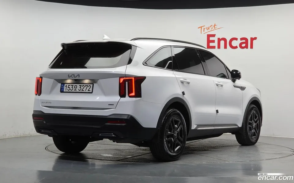 Kia Sorento HEV 1.6 2WD 2023 — миниатюра 2