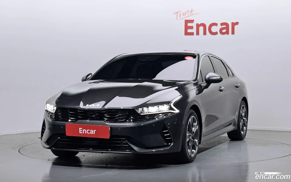 Kia K5 Hybrid 2022 — фото 1, купить с доставкой в Москву