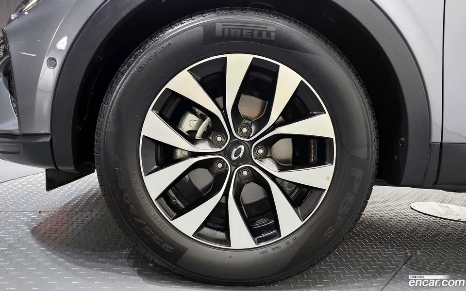 Renault Samsung XM3 (Arkana) 1.6 E-TECH RE 2023 — миниатюра 5