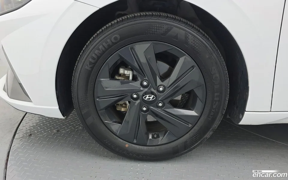 Hyundai Avante 1.6 2022 — миниатюра 5