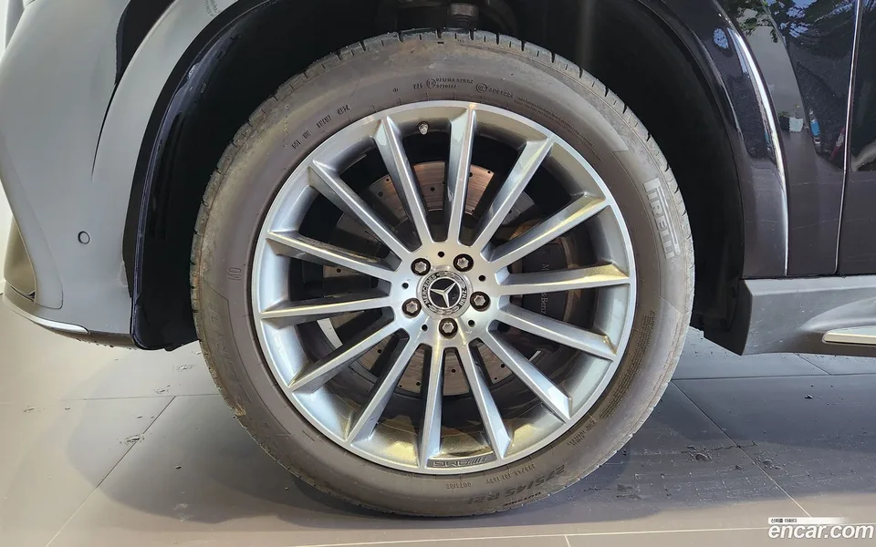 Mercedes-Benz GLE-Class GLE450 4MATIC 2025 — миниатюра 5