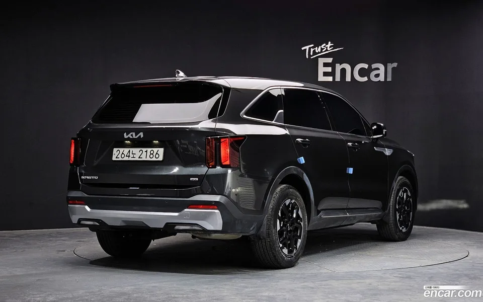 Kia Sorento 2.2 4WD 2023 — миниатюра 2