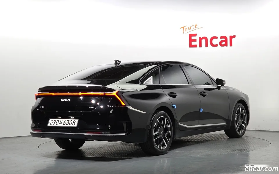Kia K8 Hybrid 2025 — миниатюра 2