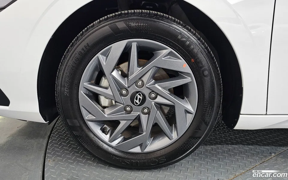 Hyundai Avante CN7 1.6 2025 — миниатюра 5