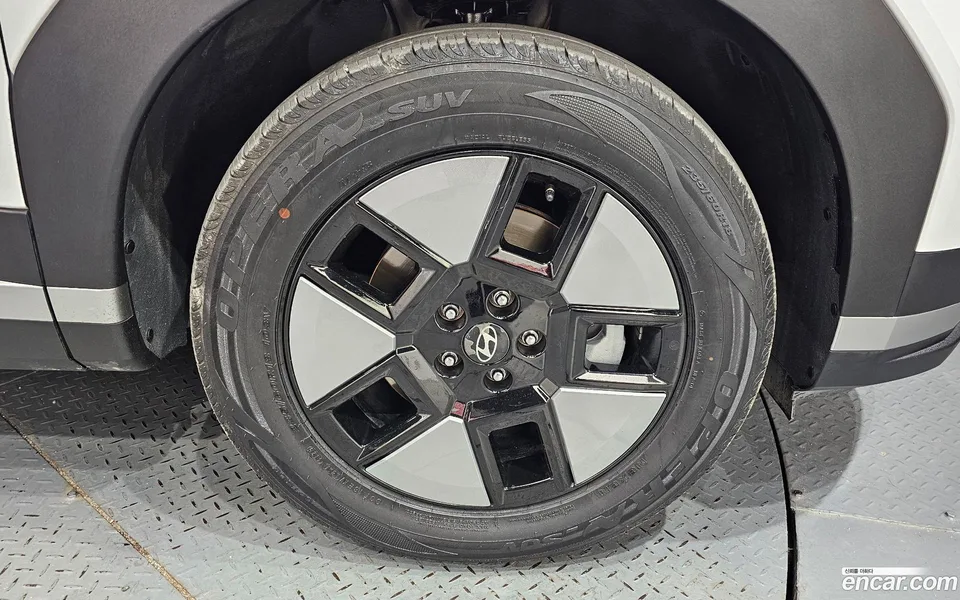 Hyundai Santa Fe HEV 1.6 2WD 2024 — миниатюра 5