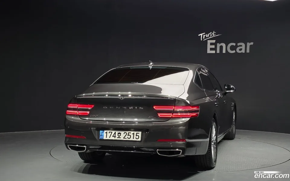 Genesis G80 2.5 AWD 2023 — миниатюра 4