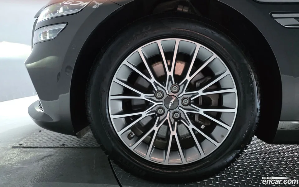 Genesis G80 2.5 AWD 2023 — миниатюра 5