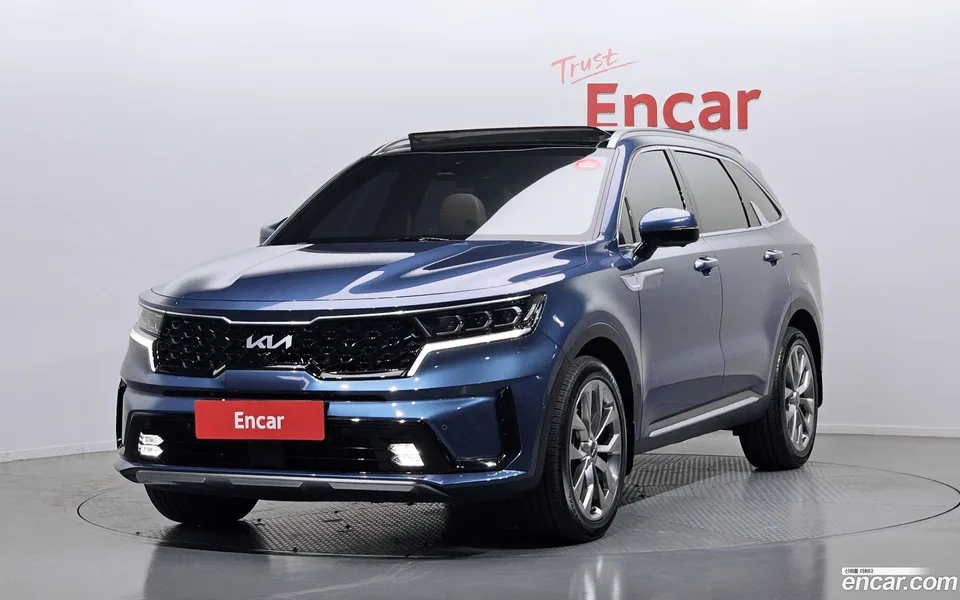 Kia Sorento 2.2 2WD 2023 — фото 1, купить с доставкой в Москву