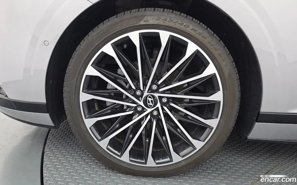 Hyundai Grandeur 2.5 2WD 2024 — миниатюра 5