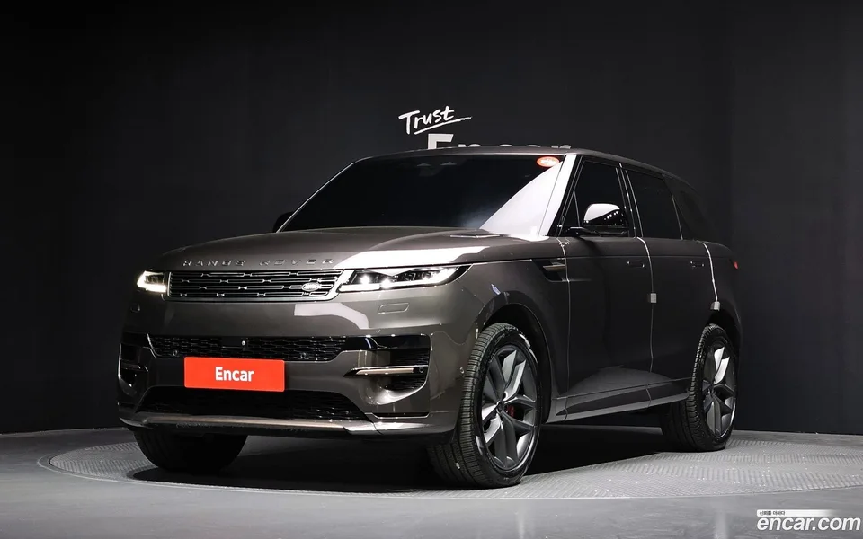 Land Rover Range Rover Sport P360 HSE 2023 — фото 1, купить с доставкой в Москву