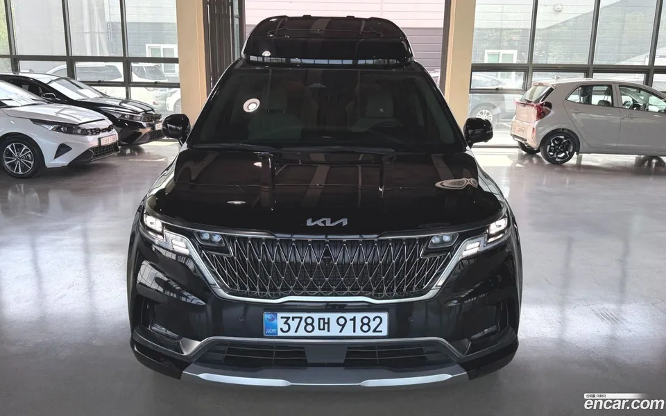Kia Carnival 7 2023 — миниатюра 3