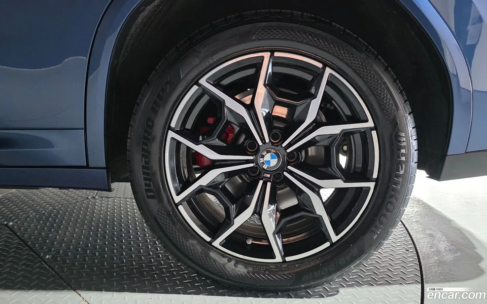 BMW X4 xDrive20i M 2022 — миниатюра 5