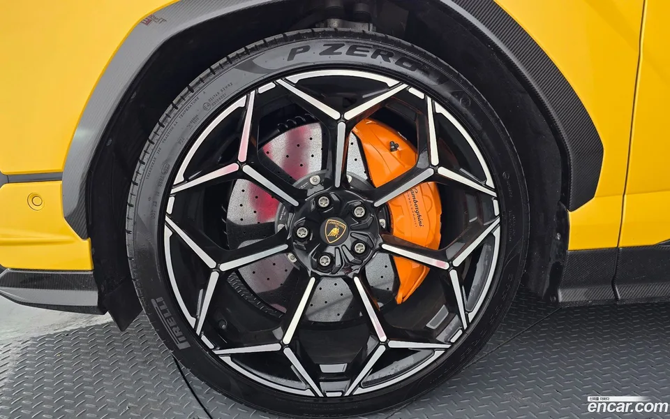 Lamborghini Urus 4.0 V8 2024 — миниатюра 5