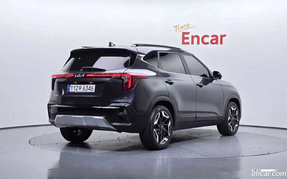 Kia Seltos 1.6 2WD 2022 — миниатюра 2