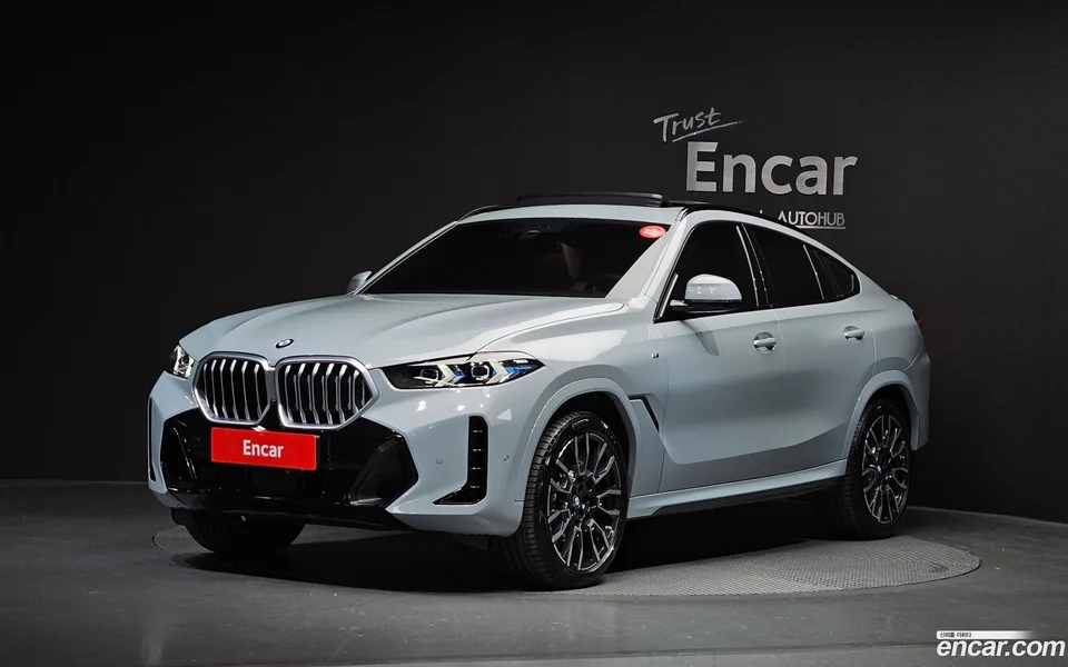 BMW X6 xDrive40i M 2025 — фото 1, купить с доставкой в Москву