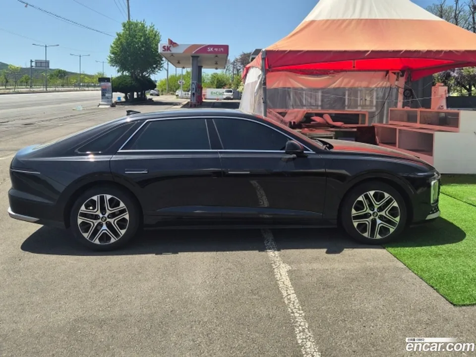 Hyundai Grandeur 2.5 2WD 2024 — миниатюра 2