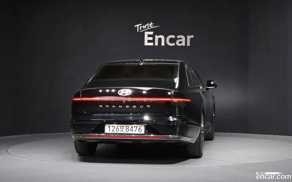 Hyundai Grandeur 2.5 2WD 2023 — миниатюра 4