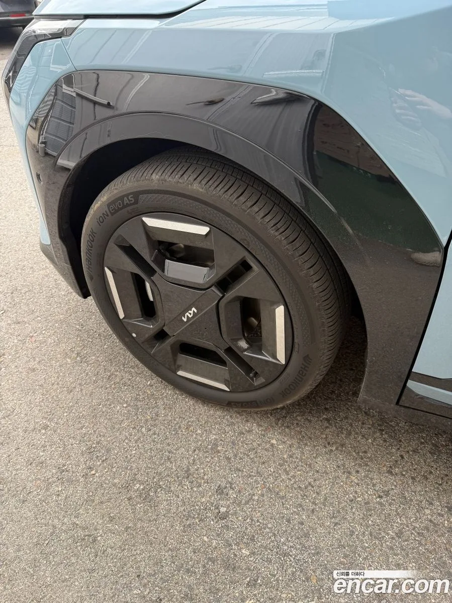 Kia EV3 2WD 2025 — миниатюра 5