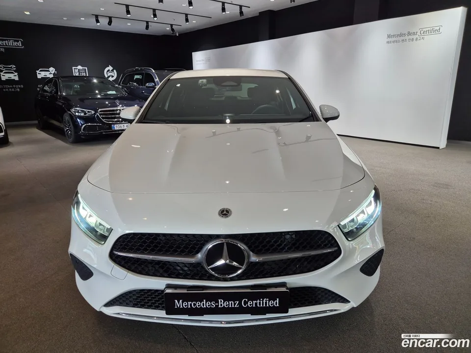 Mercedes-Benz A-Class A220 2025 — миниатюра 3