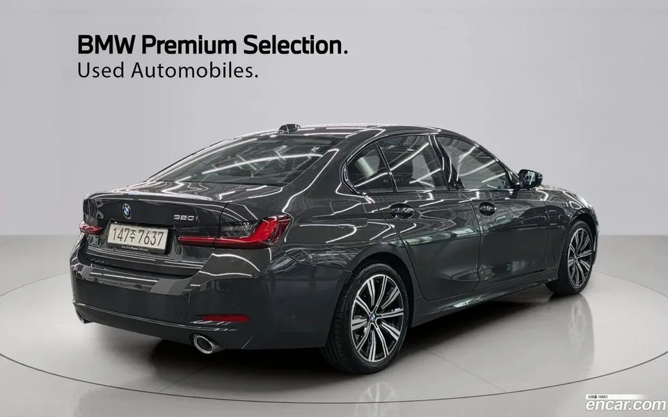 BMW 3 Series 320i 2025 — миниатюра 2
