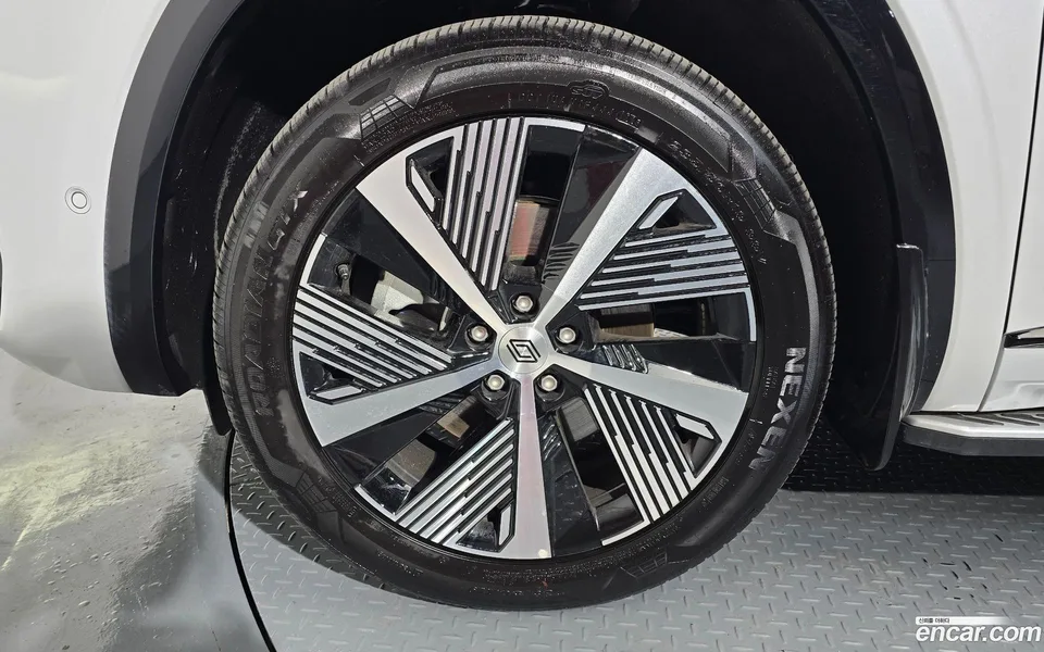 Renault Samsung Grand Koleos 1.5 E-TECH 2WD 2025 — миниатюра 5