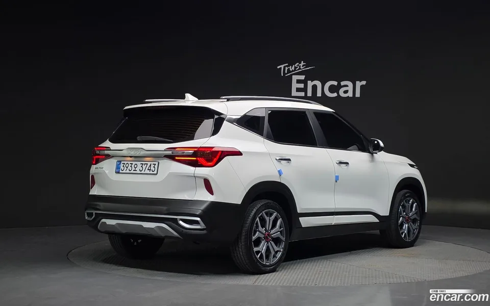 Kia Seltos 1.6 2WD 2022 — миниатюра 2