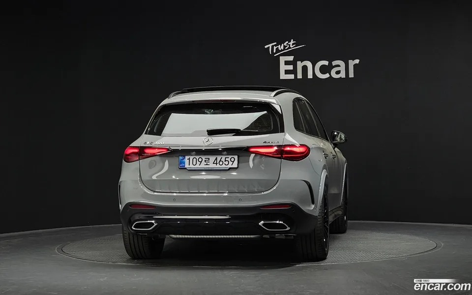 Mercedes-Benz GLC-Class GLC300 4MATIC AMG Line 2026 — миниатюра 4