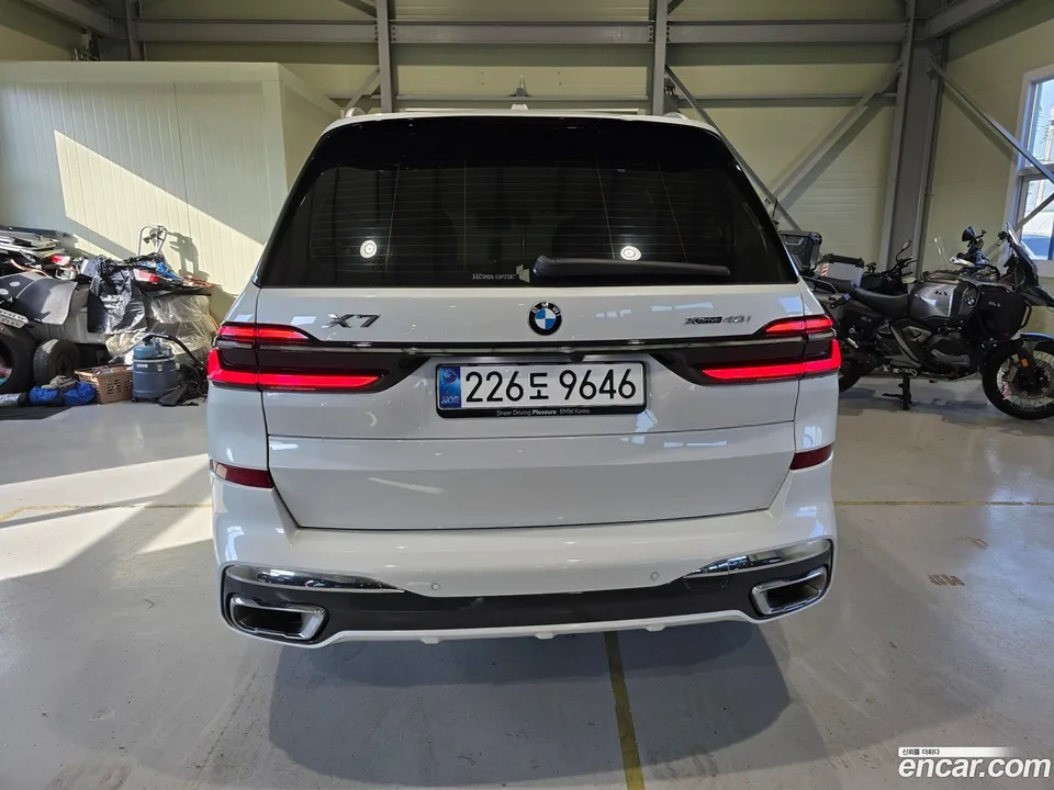 BMW X7 xDrive 40i M 6 2025 — миниатюра 4
