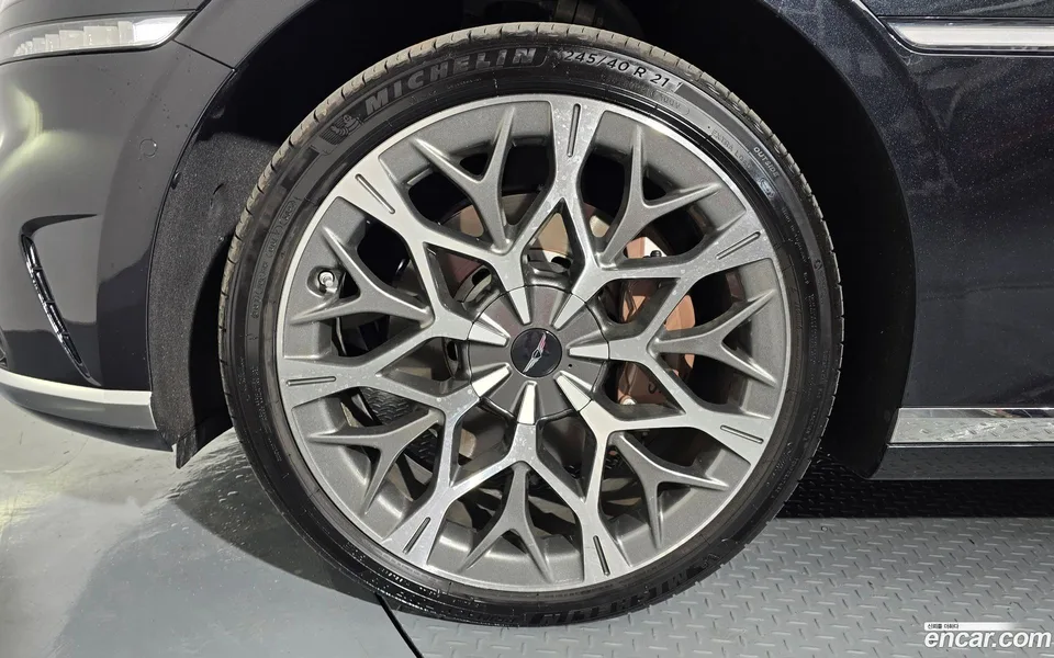 Genesis G90 3.5 e-S/C AWD 2025 — миниатюра 5