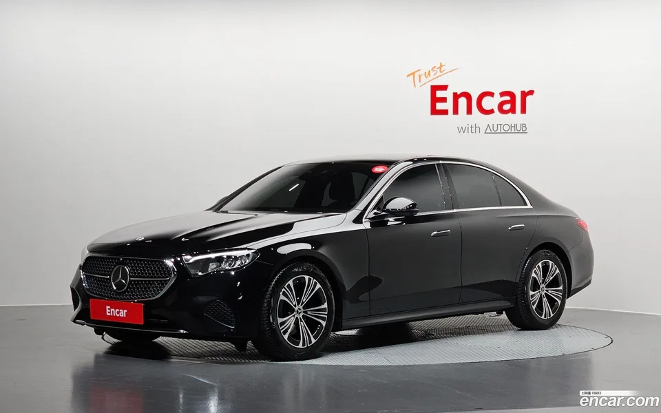 Mercedes-Benz E-Class E200 2025 — фото 1, купить с доставкой в Москву
