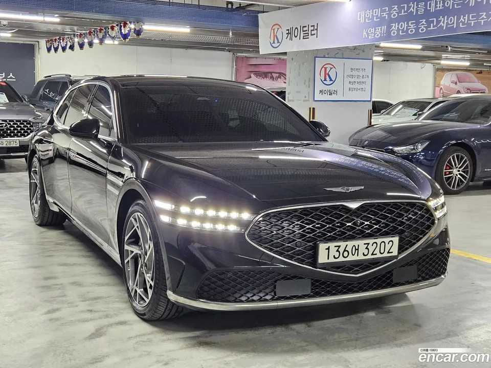 Genesis G90 3.5 AWD 2022 — фото 1, купить с доставкой в Москву