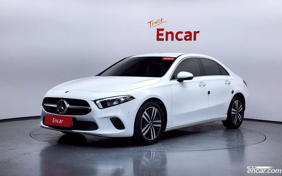 Mercedes-Benz A-Class A220 2022 — фото 1, купить с доставкой в Москву