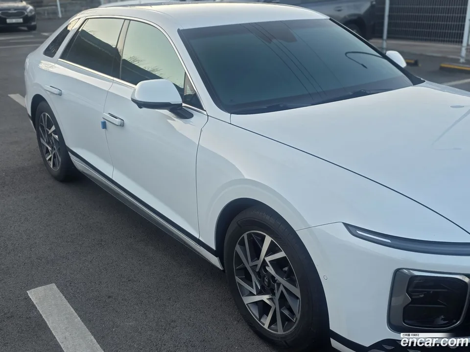 Hyundai Grandeur Hybrid 2024 — миниатюра 2